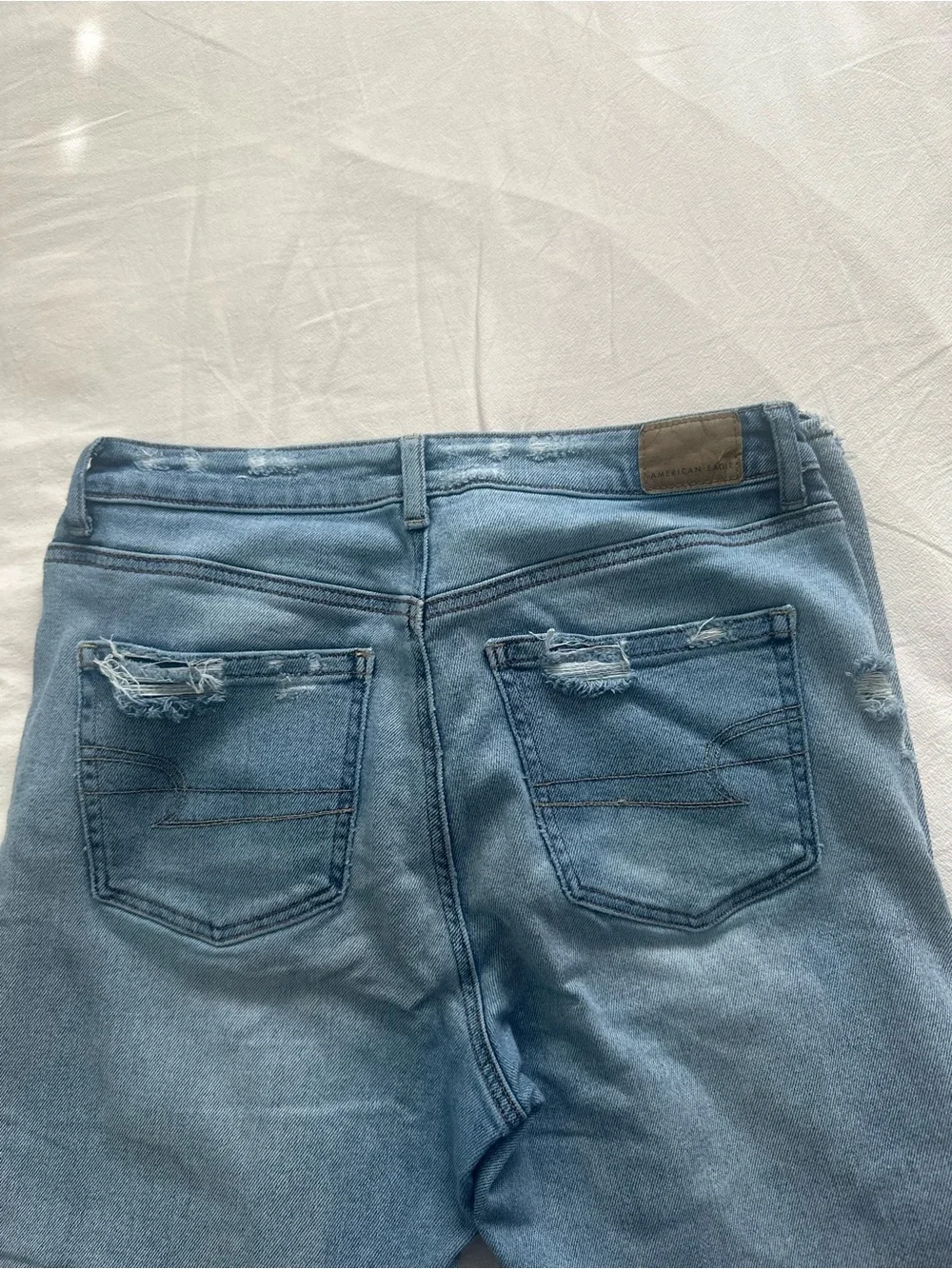 American Eagle Outfitters Light Blue Distressed Jeans